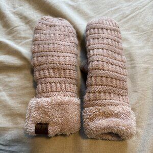 cc beanie mittens - pink